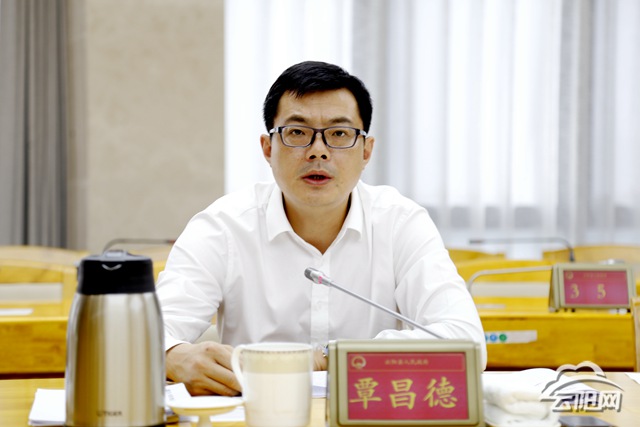  縣政府黨組召開脫貧攻堅專項巡視“回頭看”整改專題民主生活會
